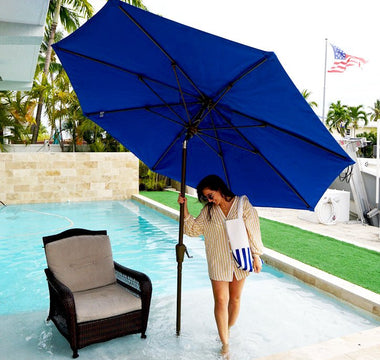 What To Know When Buying An Umbrella For Your Pool - FiberBuilt Umbrellas